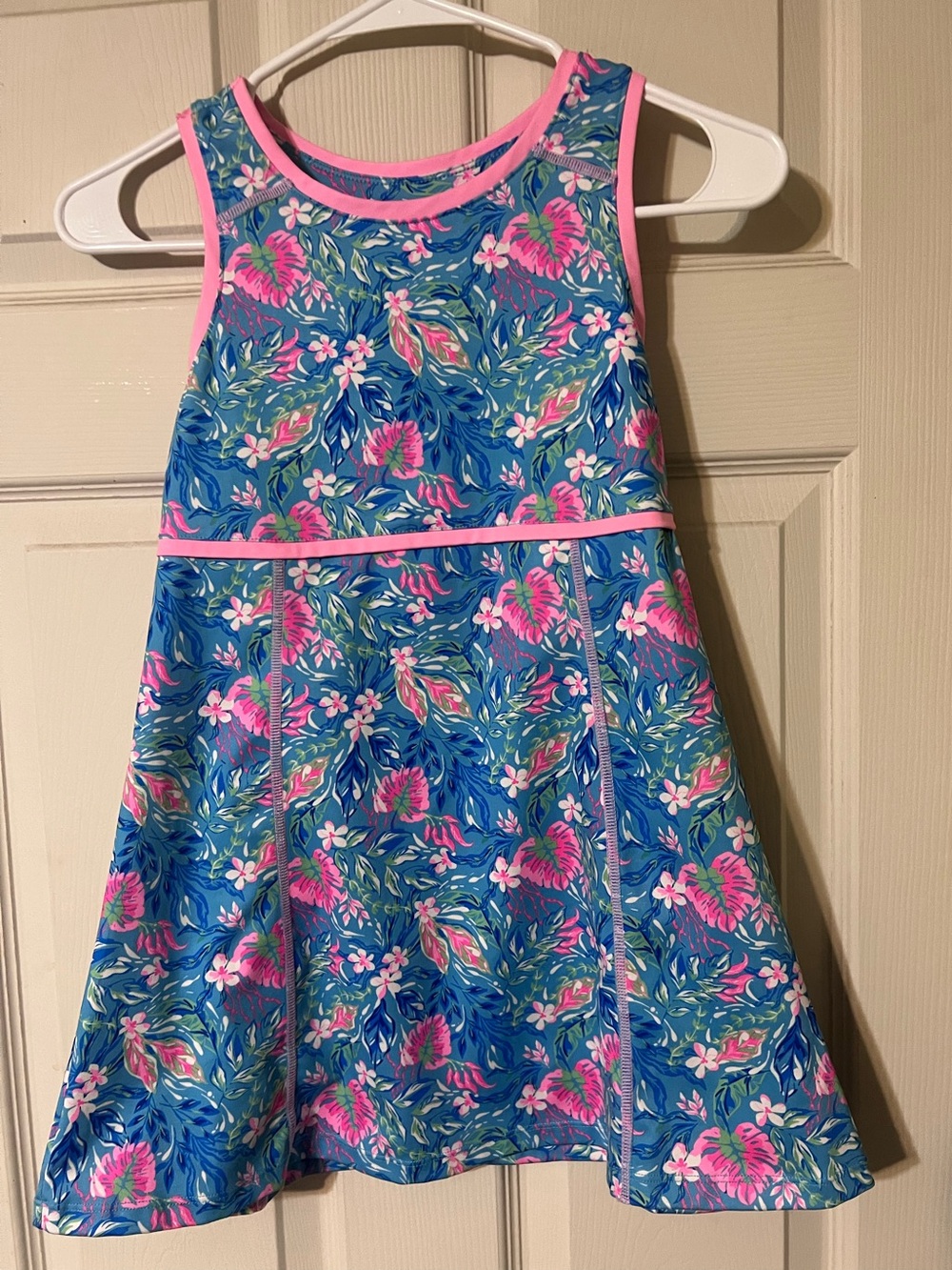 Tommy Bahama Active Floral Resort Dress Girls Size medium (7-8) Athletic Stretch